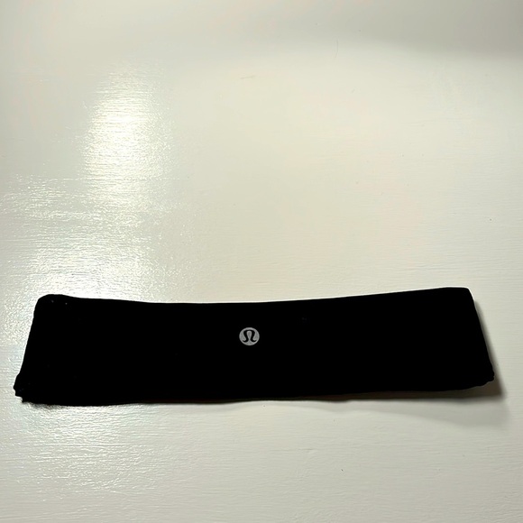 Lululemon Headband- black - Picture 1 of 1